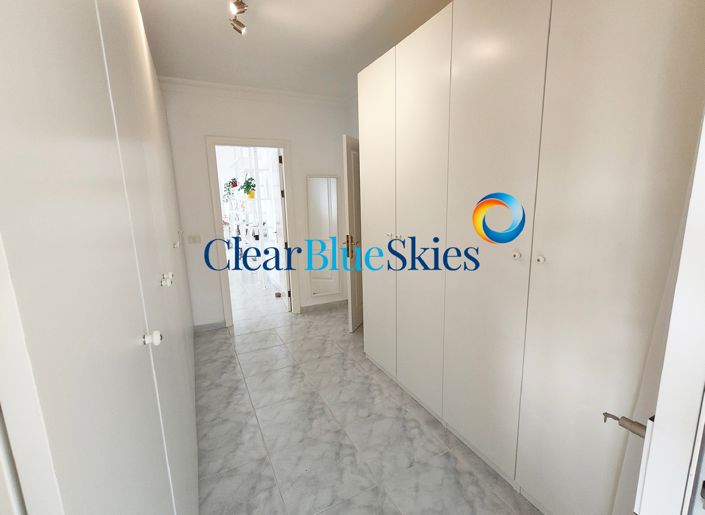 Image No.17-3 Bed Villa for sale