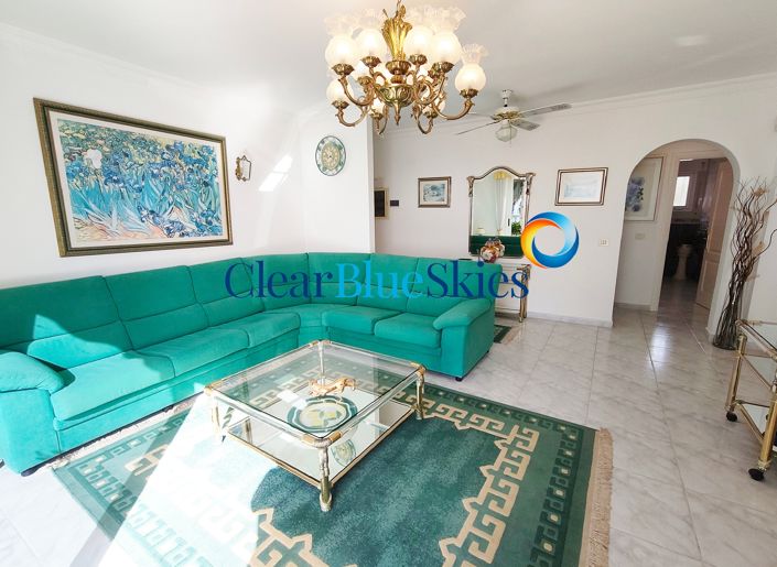 Image No.5-3 Bed Villa for sale