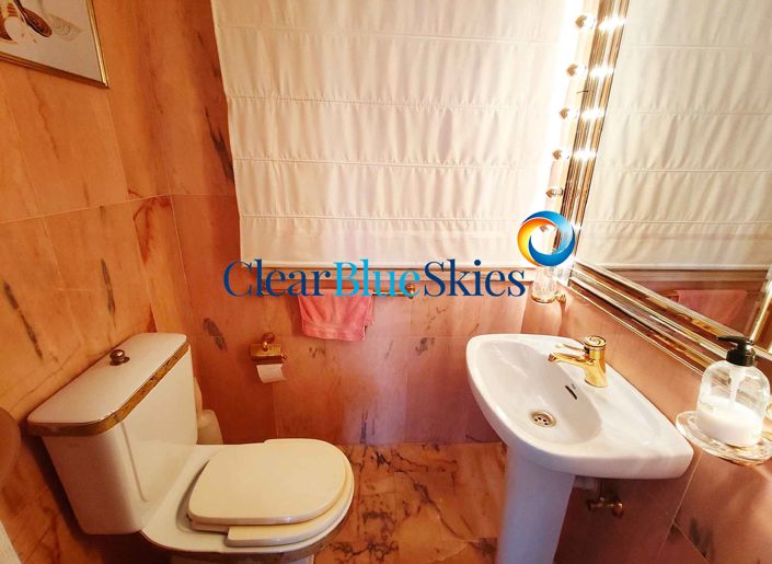 Image No.15-3 Bed Villa for sale