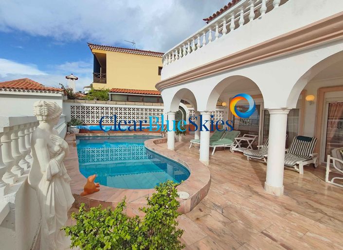 Image No.2-3 Bed Villa for sale