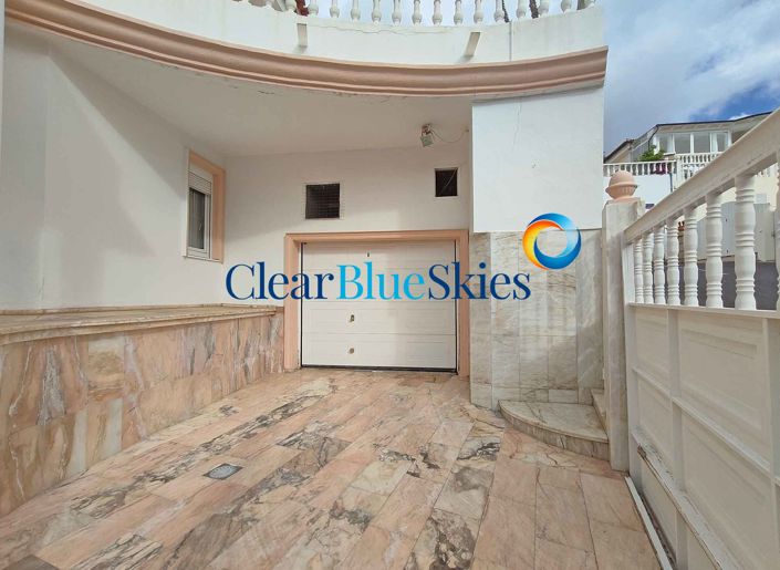 Image No.30-3 Bed Villa for sale