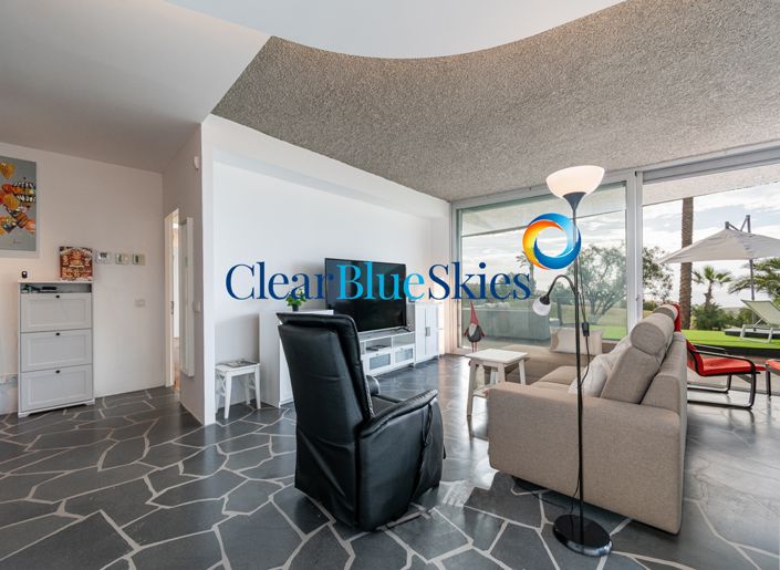 Image No.21-3 Bed Villa for sale