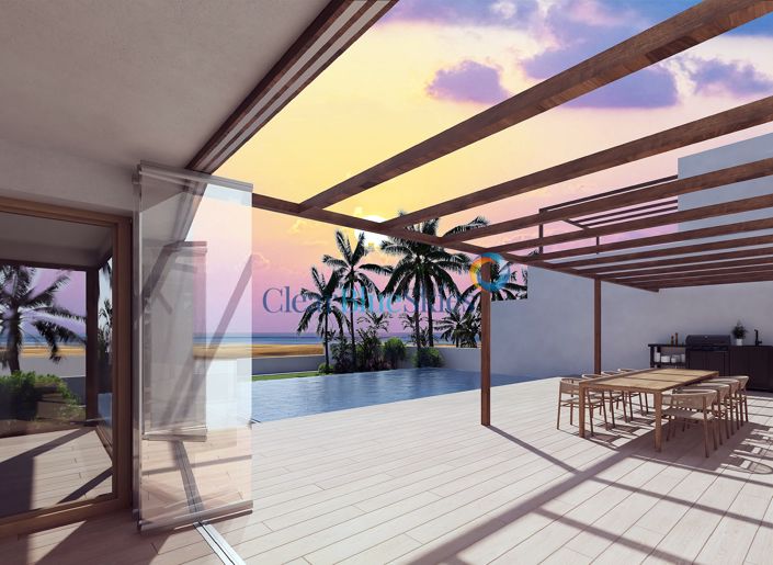 Image No.15-3 Bed House for sale