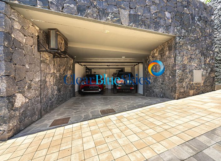 Image No.37-4 Bed Villa for sale