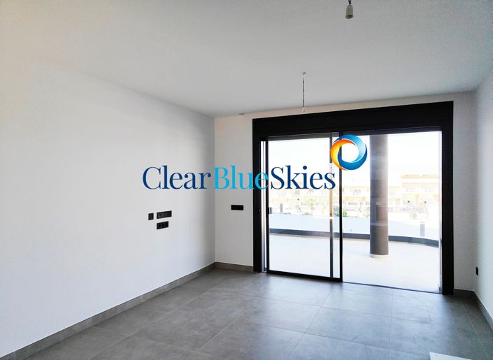 Image No.6-2 Bed Apartment for sale