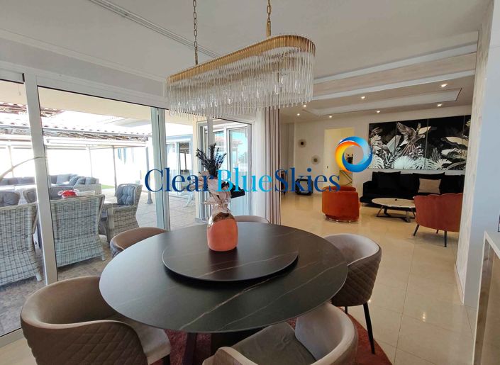 Image No.23-3 Bed Villa for sale