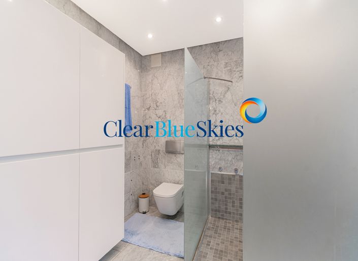 Image No.15-3 Bed Villa for sale