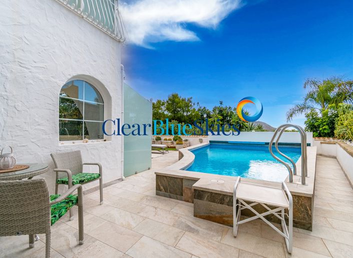 Image No.2-3 Bed Villa for sale