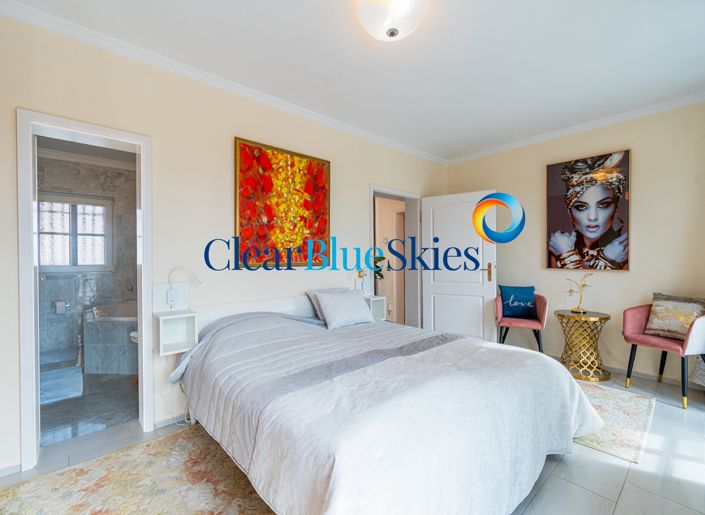 Image No.20-3 Bed Villa for sale