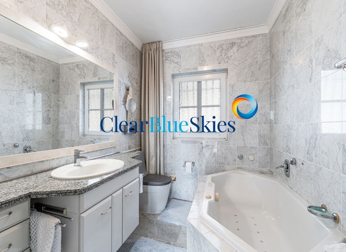 Image No.21-3 Bed Villa for sale