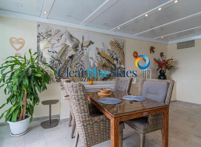 Image No.8-3 Bed Villa for sale