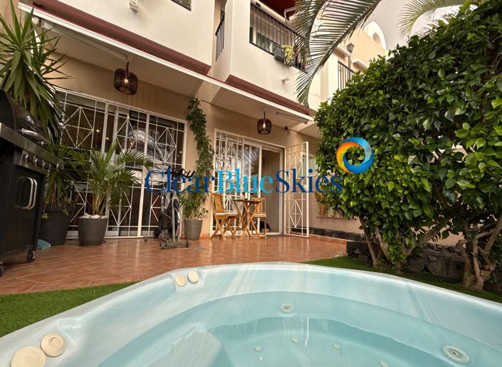 Image No.12-2 Bed House for sale