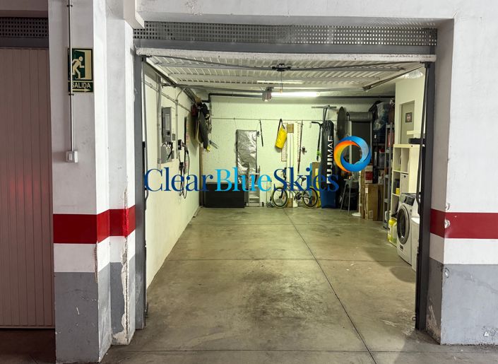 Image No.30-2 Bed House for sale