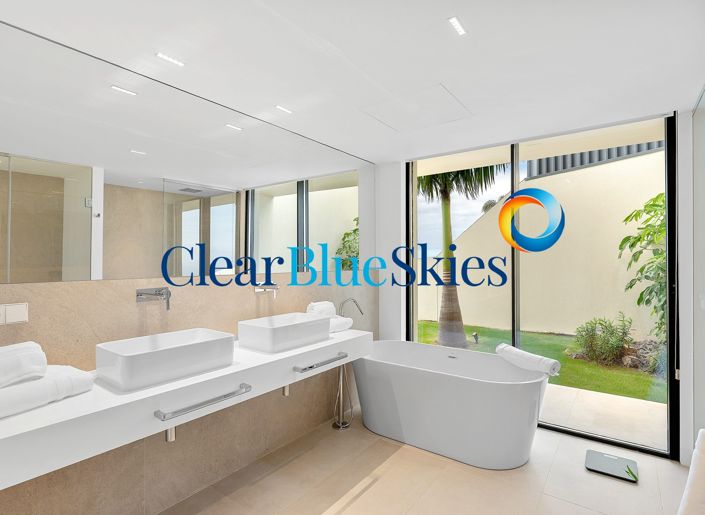 Image No.26-4 Bed Villa for sale