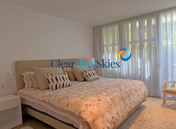 Image No.28-3 Bed Villa for sale