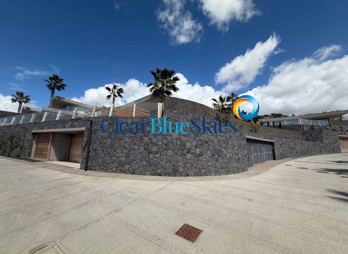 Image No.30-3 Bed Villa for sale