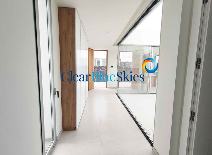 Image No.13-4 Bed Villa for sale