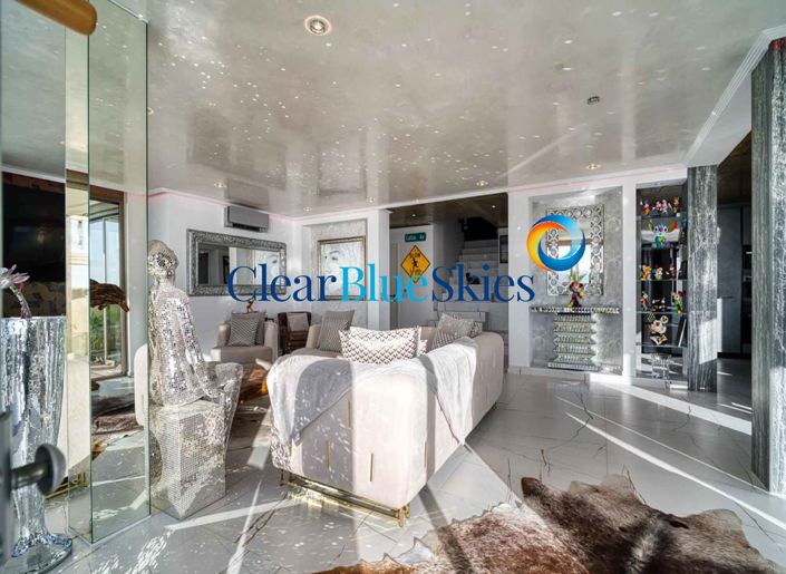 Image No.17-4 Bed Villa for sale