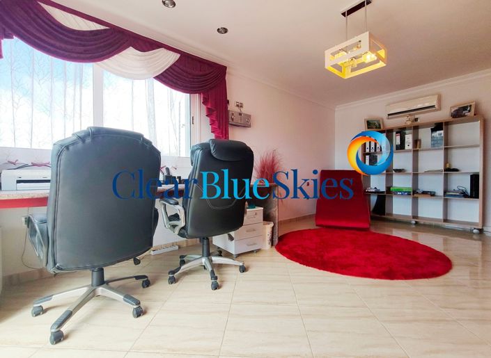 Image No.22-9 Bed Villa for sale