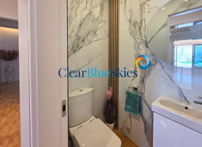 Image No.18-4 Bed Villa for sale