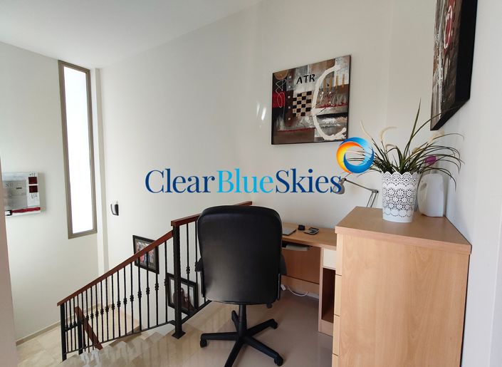 Image No.23-3 Bed Villa for sale