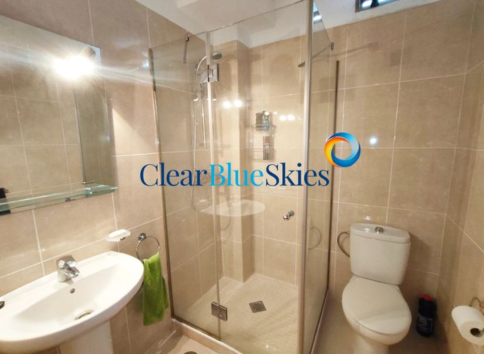 Image No.29-3 Bed Villa for sale