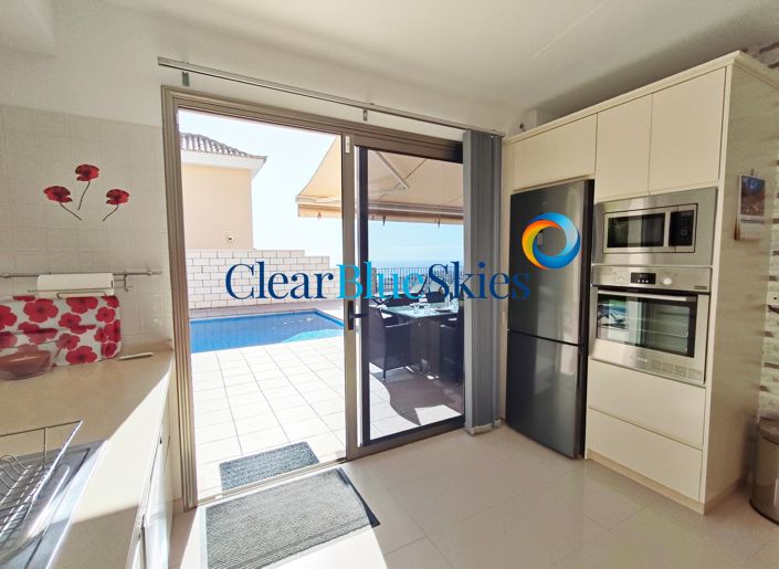 Image No.6-3 Bed Villa for sale