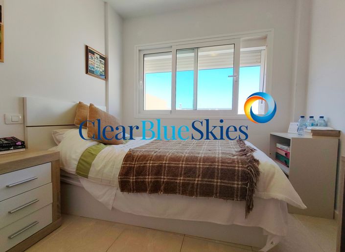 Image No.17-3 Bed Townhouse for sale