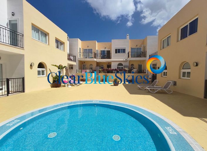 Image No.3-3 Bed Townhouse for sale