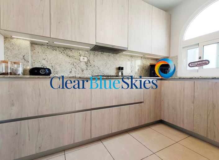 Image No.6-3 Bed Townhouse for sale