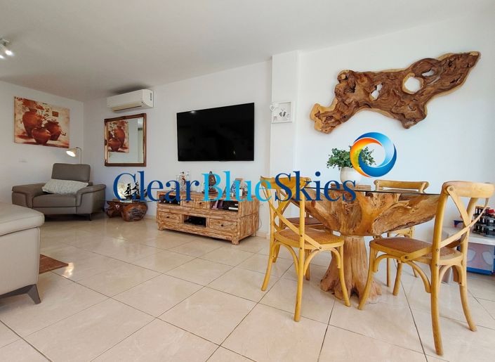 Image No.8-3 Bed Townhouse for sale