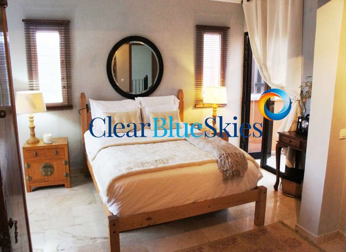 Image No.14-4 Bed Farmhouse for sale