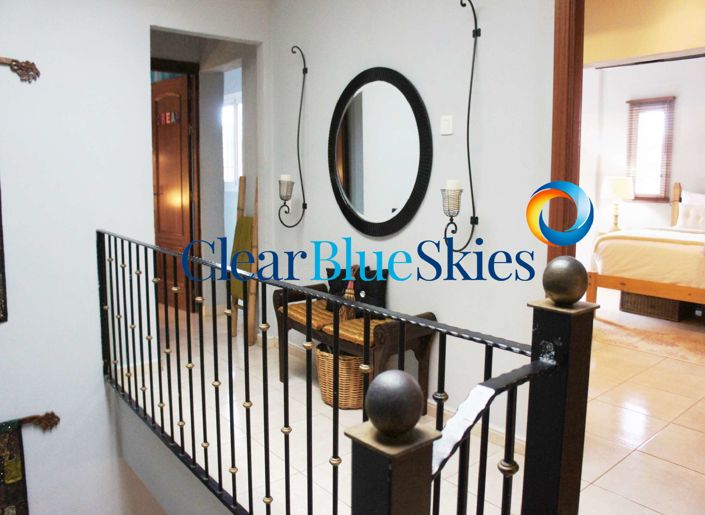 Image No.7-4 Bed Farmhouse for sale