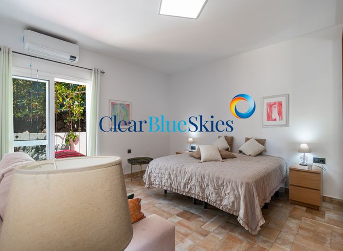 Image No.12-3 Bed House for sale