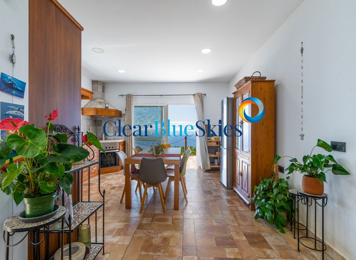 Image No.17-3 Bed House for sale