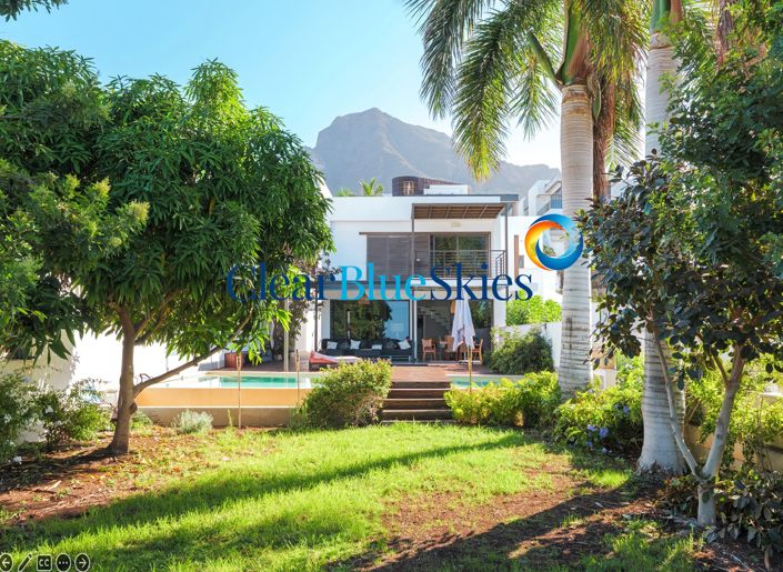 Image No.3-4 Bed Villa for sale