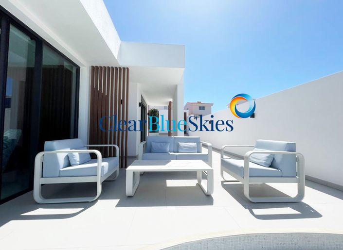 Image No.18-3 Bed House for sale