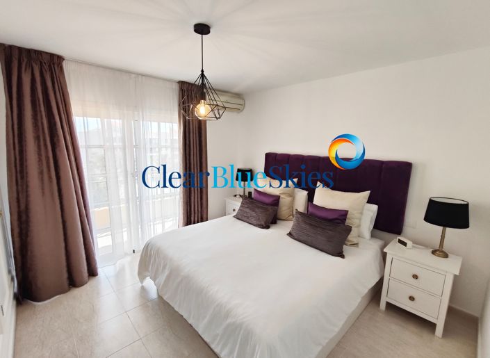 Image No.9-3 Bed Townhouse for sale