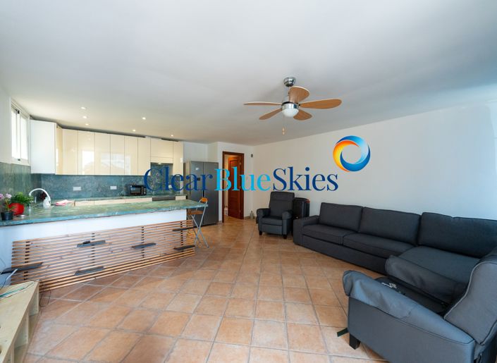 Image No.28-8 Bed House for sale