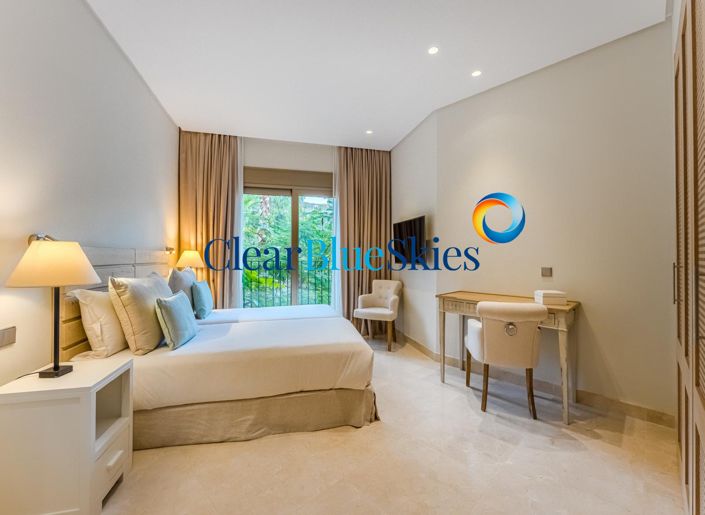 Image No.10-2 Bed Apartment for sale