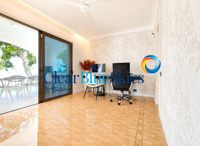 Image No.10-4 Bed Villa for sale