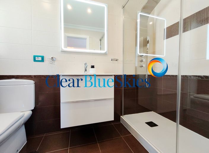 Image No.24-4 Bed Villa for sale