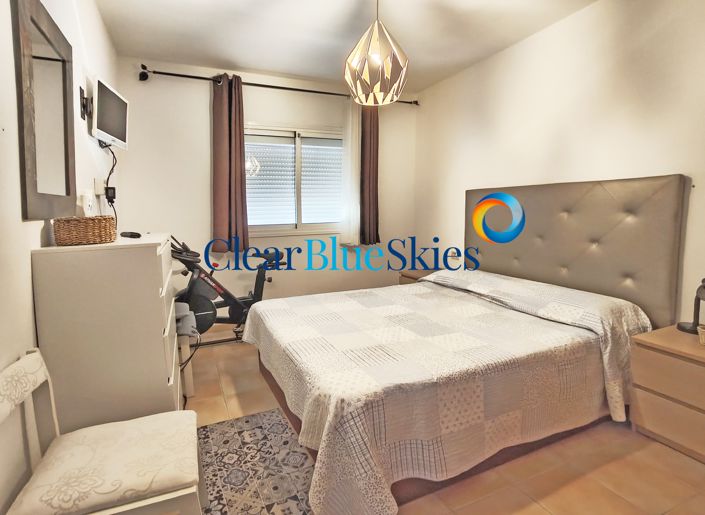 Image No.10-1 Bed Apartment for sale