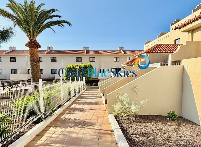 Image No.17-3 Bed Townhouse for sale