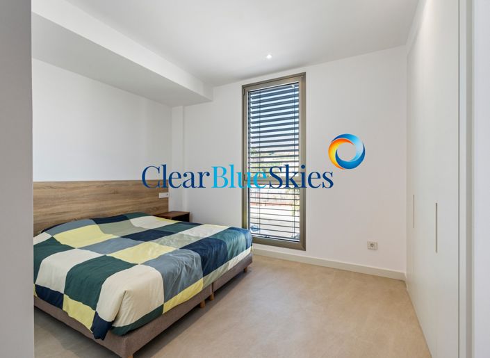 Image No.17-3 Bed Apartment for sale