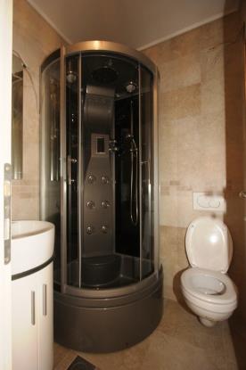 Image No.12-Villa de 4 chambres à vendre à Bar