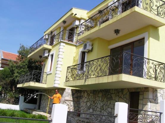 Image No.10-3 Bed Townhouse for sale