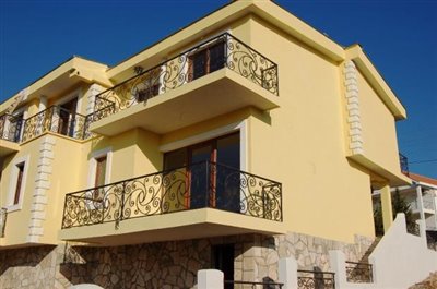 3 Bed Townhouse for sale