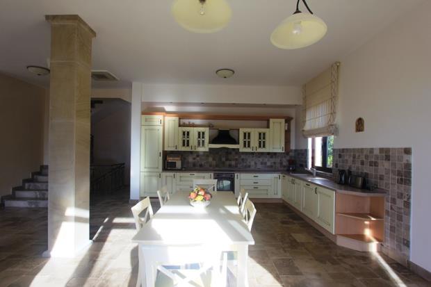 Image No.20-Villa de 4 chambres à vendre à Petrovac