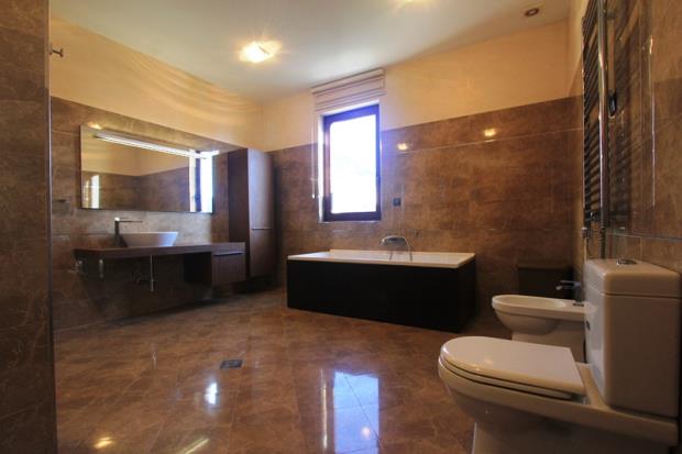 Image No.11-Villa de 4 chambres à vendre à Petrovac